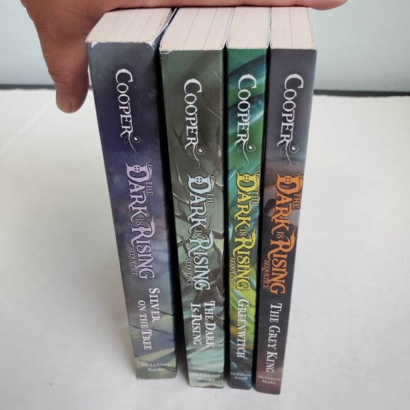 The Dark Is Rising Sequence by Susan Cooper Set of 4 Grey King Greenwitch Silver - Picture 11 of 12